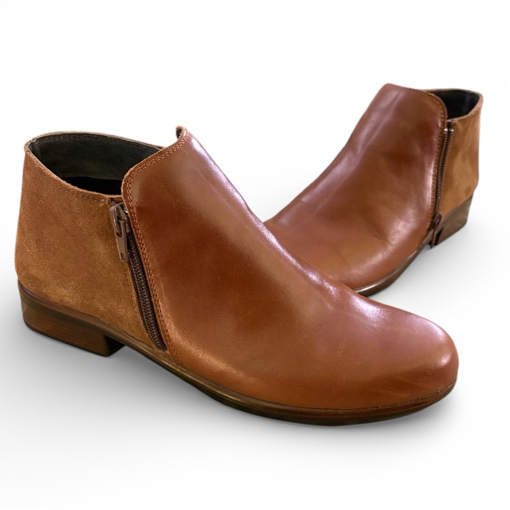 Naot Helm Brown Leather and Suede Ankle Bootie Sz 8 NEW!